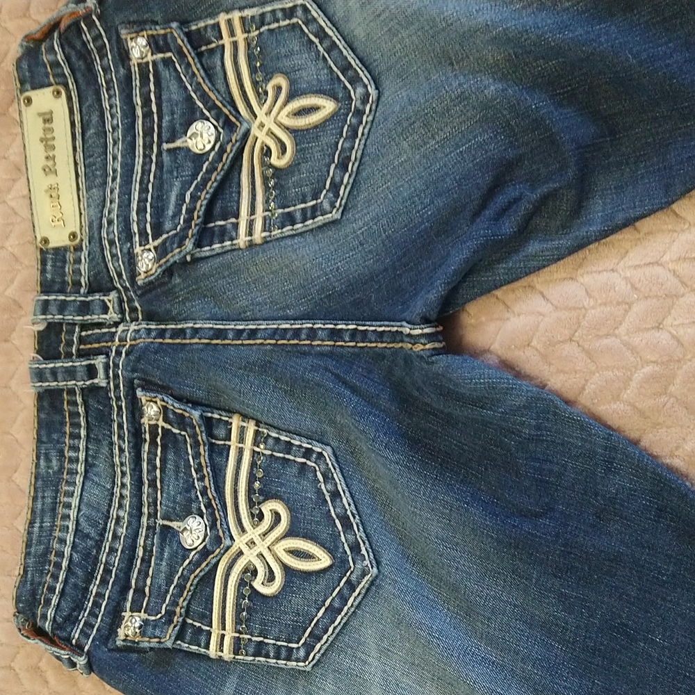 Women's rock revival jeans